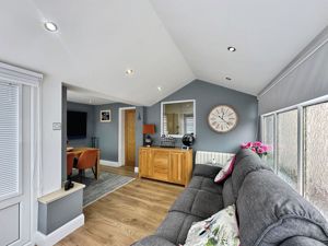 Photo 18- click for photo gallery